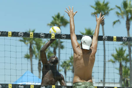 avp_manhattan_08-07-03_12.57.54_E82C9106