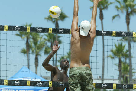 avp_manhattan_08-07-03_12.57.54_E82C9107