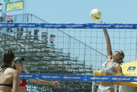 avp_manhattan_08-07-03_14.27.37_E82C9241