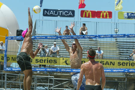 avp_manhattan_08-08-03_13.28.24_E82C9925