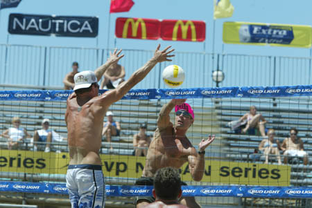 avp_manhattan_08-08-03_13.34.18_E82C9950