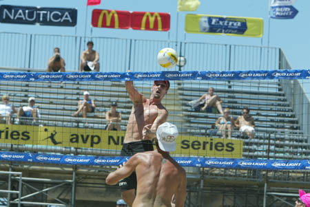 avp_manhattan_08-08-03_13.35.57_E82C9958