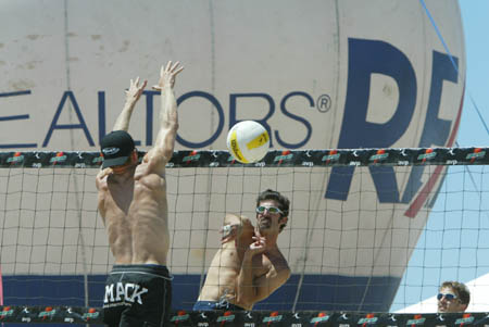 avp_manhattan_08-08-03_14.01.33_E82C0029