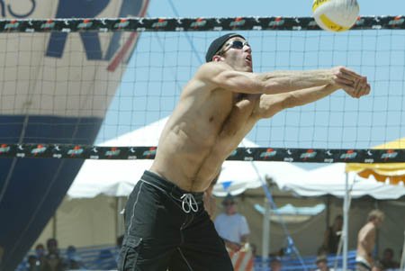 avp_manhattan_08-08-03_14.01.36_E82C0030