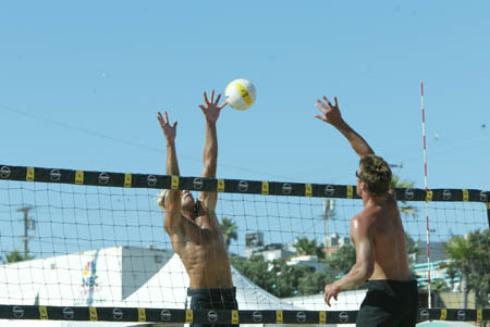 avp_manhattan_08-08-03_16.33.41_E82C0202