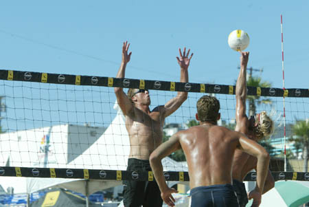 avp_manhattan_08-08-03_16.36.01_E82C0207