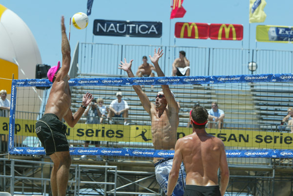 avp_manhattan_08-08-03_13.28.24_E82C9925
