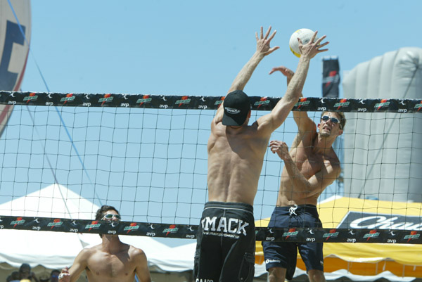 avp_manhattan_08-08-03_14.03.18_E82C0034