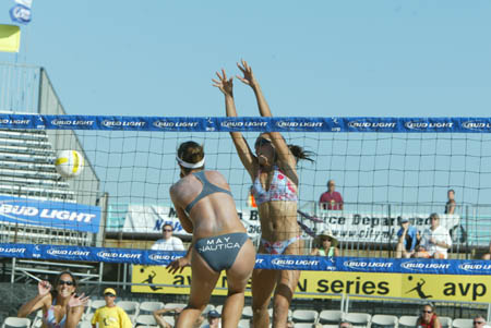 avp_manhattan_08-09-03_08.39.03_E82C0435
