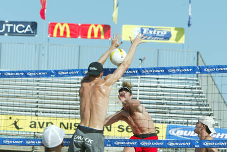avp_manhattan_08-09-03_09.01.26_E82C0458